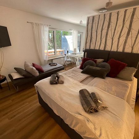 Rosmarin - Kuschelige Fewo - Romantik & Entspannung Im Whirlpool Auf Privater Terrasse, Ruhe & Hund Willkommen - By Ferienwohnenamsee - Uberlingen Esterno foto