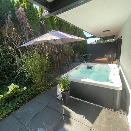 Rosmarin - Kuschelige Fewo - Romantik & Entspannung Im Whirlpool Auf Privater Terrasse, Ruhe & Hund Willkommen - By Ferienwohnenamsee - Uberlingen Esterno foto