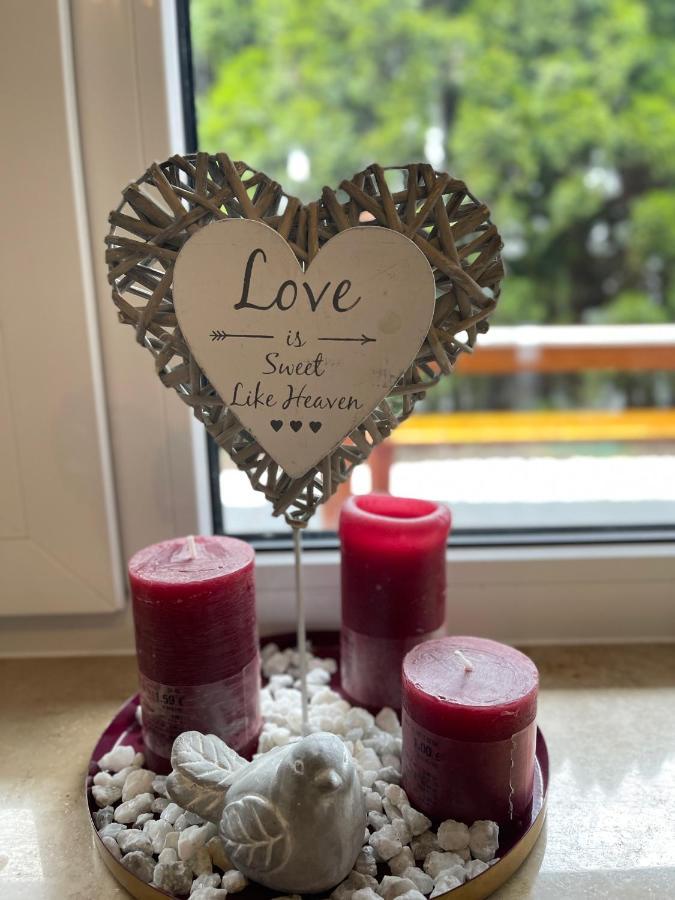Rosmarin - Kuschelige Fewo - Romantik & Entspannung Im Whirlpool Auf Privater Terrasse, Ruhe & Hund Willkommen - By Ferienwohnenamsee - Uberlingen Esterno foto