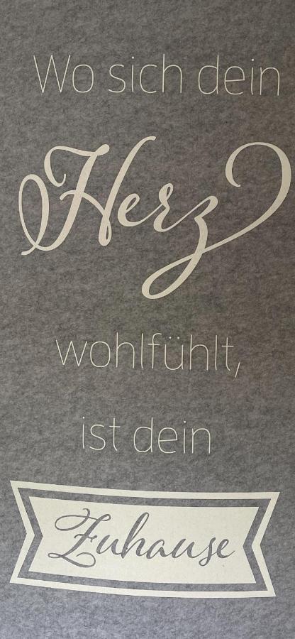Rosmarin - Kuschelige Fewo - Romantik & Entspannung Im Whirlpool Auf Privater Terrasse, Ruhe & Hund Willkommen - By Ferienwohnenamsee - Uberlingen Esterno foto